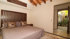 Luxury Holiday Mansion on the Exclusive Cabo Del Sol Resort, Cabo San Lucas Mansion 1003